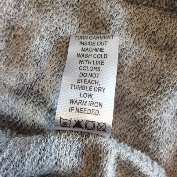 Reflex “Love” zip up light gray hoodie sweater neon pink text junior’s M school - Picture 14 of 14